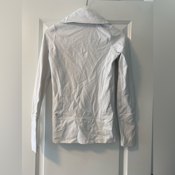 Lululemon jacket - Picture 2 of 2
